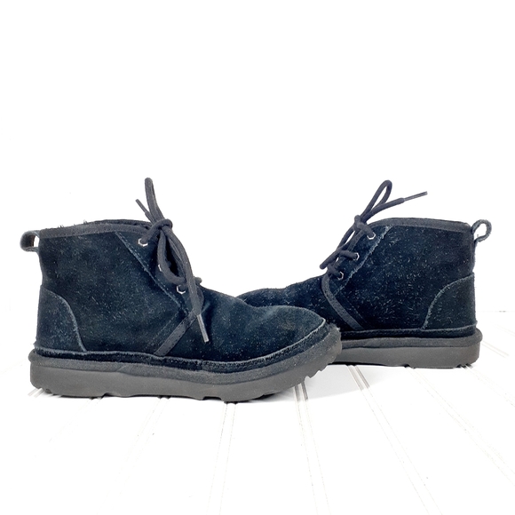 Kids UGG Neumel II Black Suede Lace Up Boot E738 - Picture 7 of 12